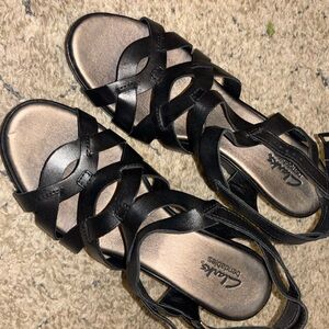 Clarks Women's Strappy Black Sandals